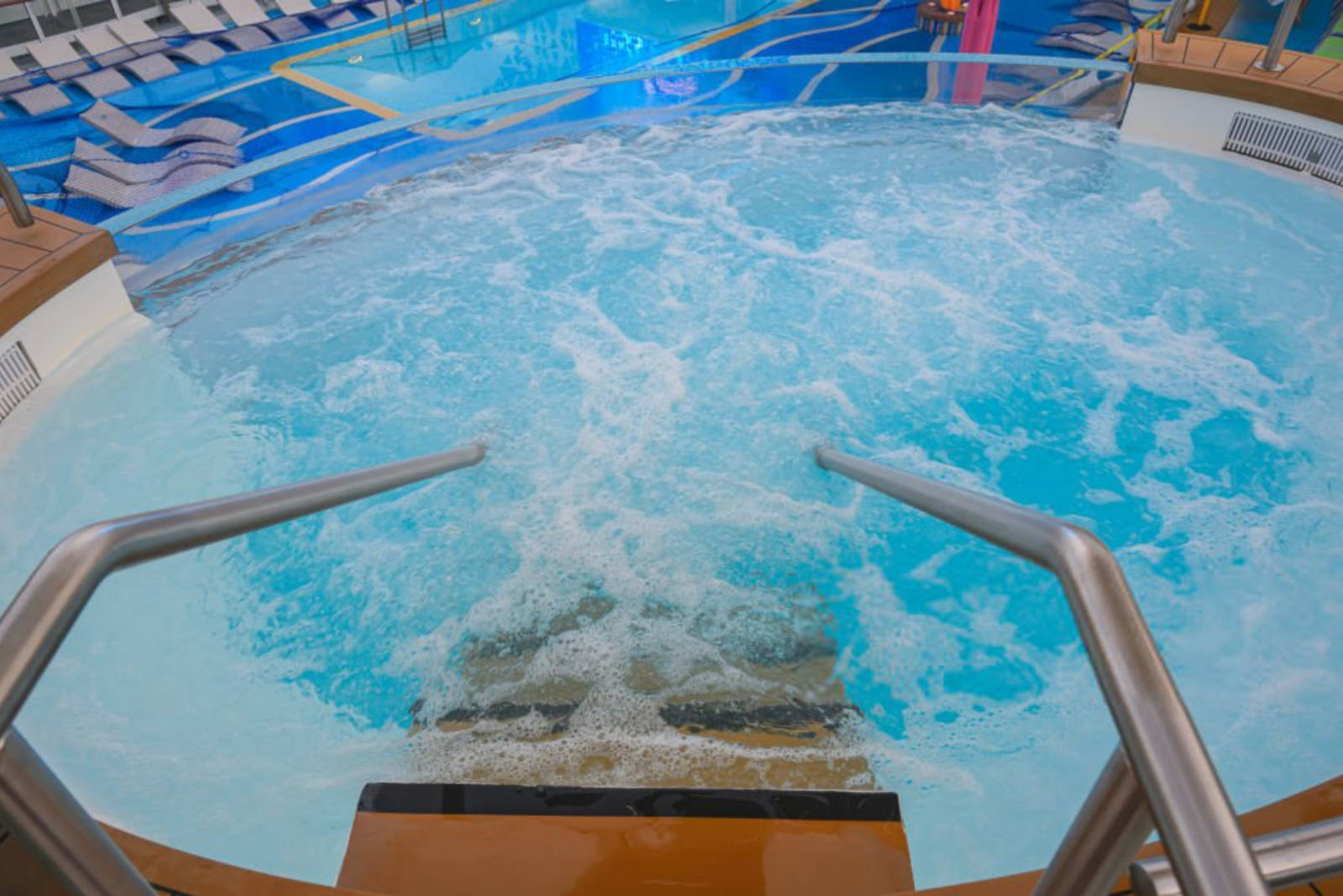 Pool Maintenance Services 4 tub